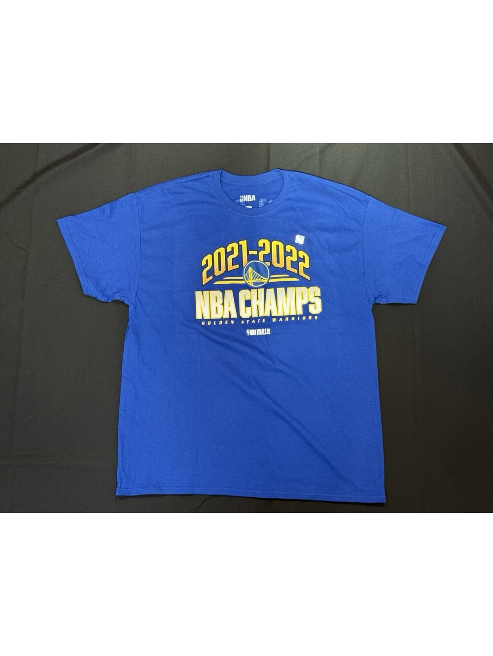 New NBA Licensed Golden State Warriors 21-22 NBA Finals Champs Size XL Shirt